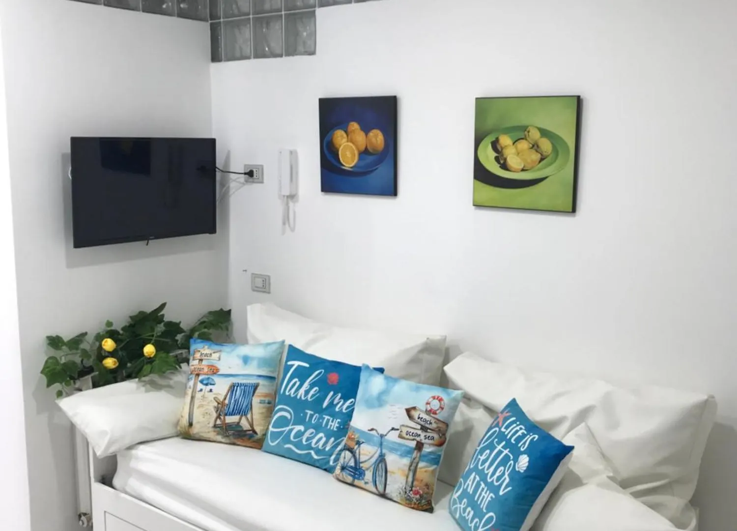 Casa Sandro 8 Naples 0*,